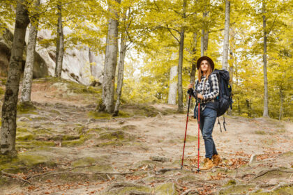 Turistika je dostupný a obľúbený spôsob pohybu v prírode, no začiatočníci často podceňujú prípravu.